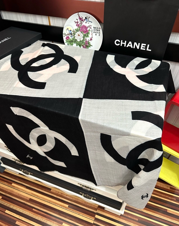 ブランドマフラー素材ディテール